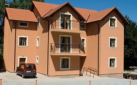 Apartments Manjan